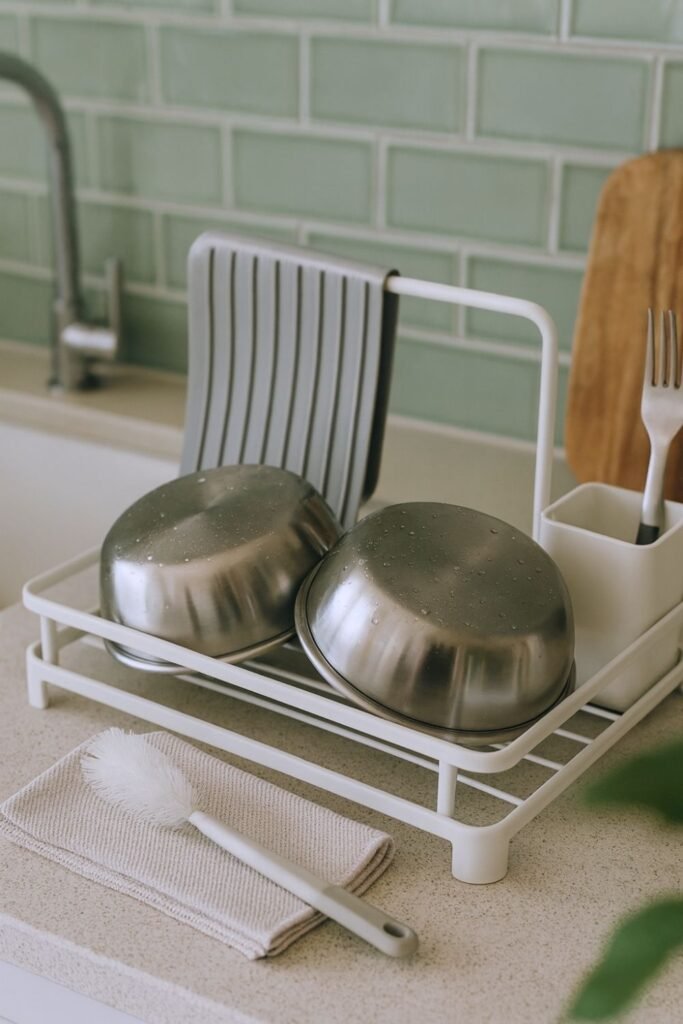 Clean Dog Bowls and air dry on a rack. 